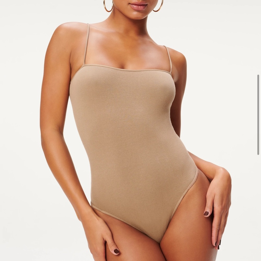 NWT Good American SEAMLESS SKINNY STRAP BODYSUIT, size 0